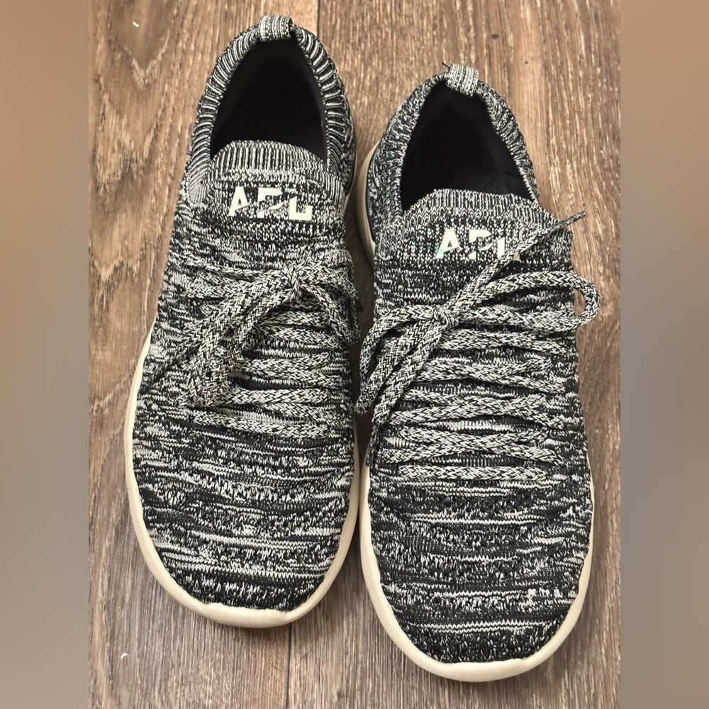 APL TechLoom Wave sneakers
